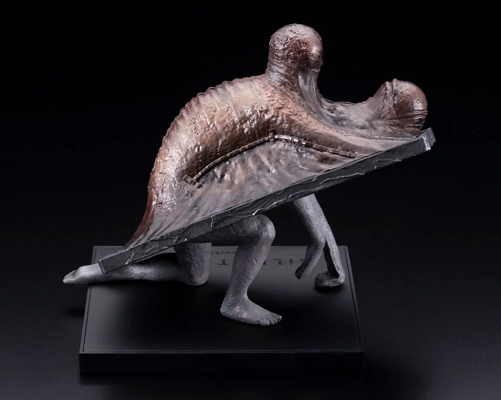 Silent Hill 2 Oshi Works Statue Abstract Daddy 15 cm